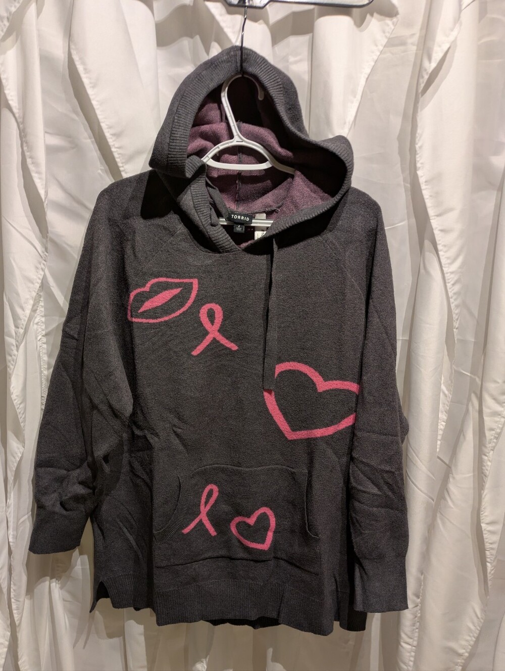 D2 Torrid Breast Cancer Awareness Gray Pink Ribbon Hoodie Sweater 2 2X
